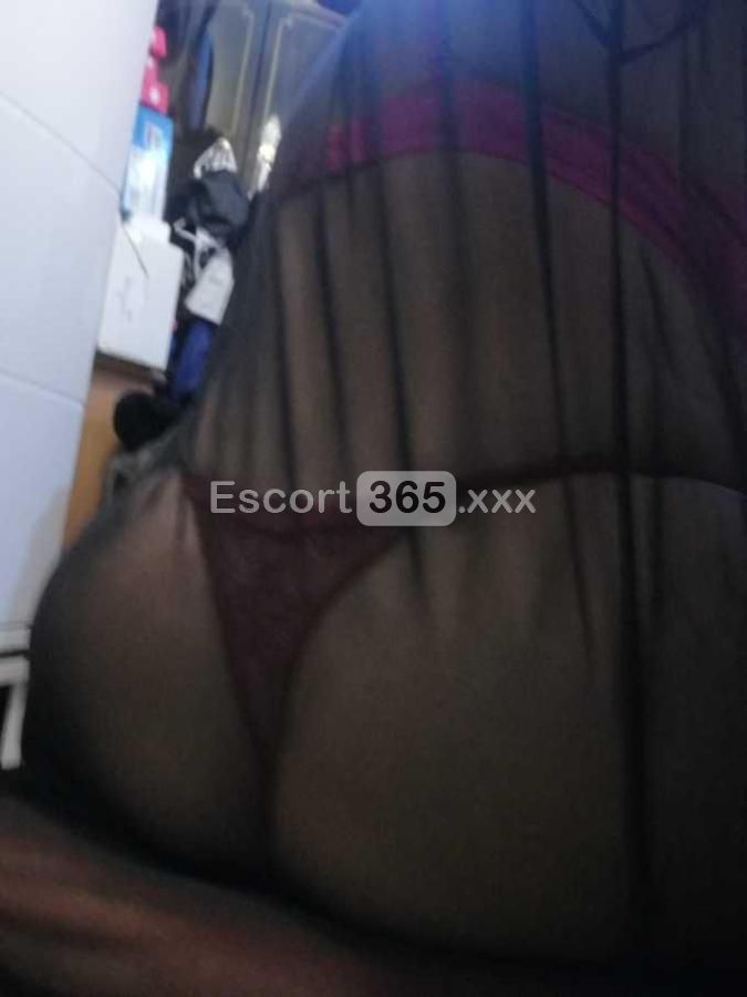 Cinzia: Affascinante e Travolgente - Escort a Udine - Foto 3