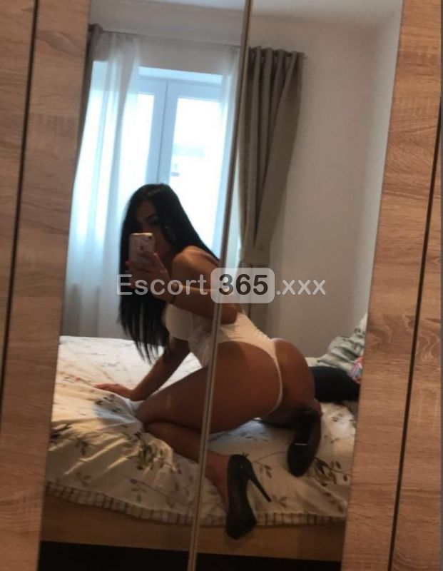 Valentina: Sexy e Travolgente - Escort a Firenze - Foto 1