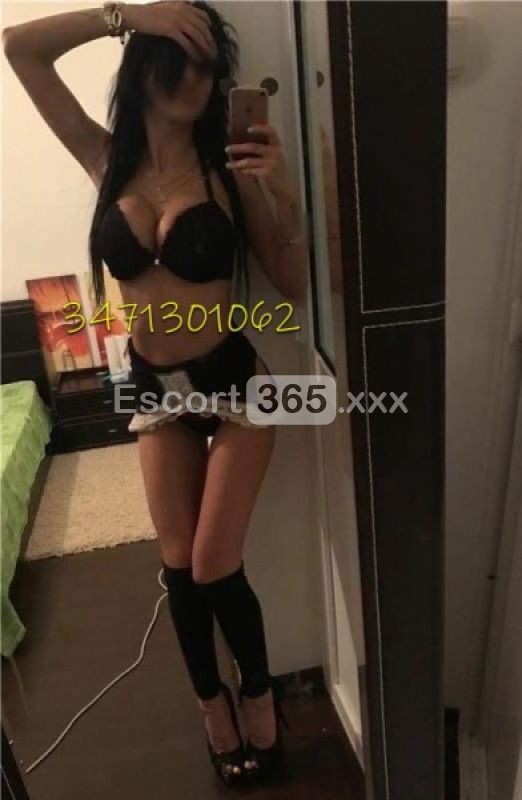 Rebecca: Maliziosa - Escort a Riccione - Foto 4