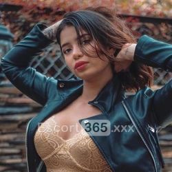 Ferry: Lussuriosa e Proibita Mistress - Trani: dominazione, Bondage e BDSM professionale