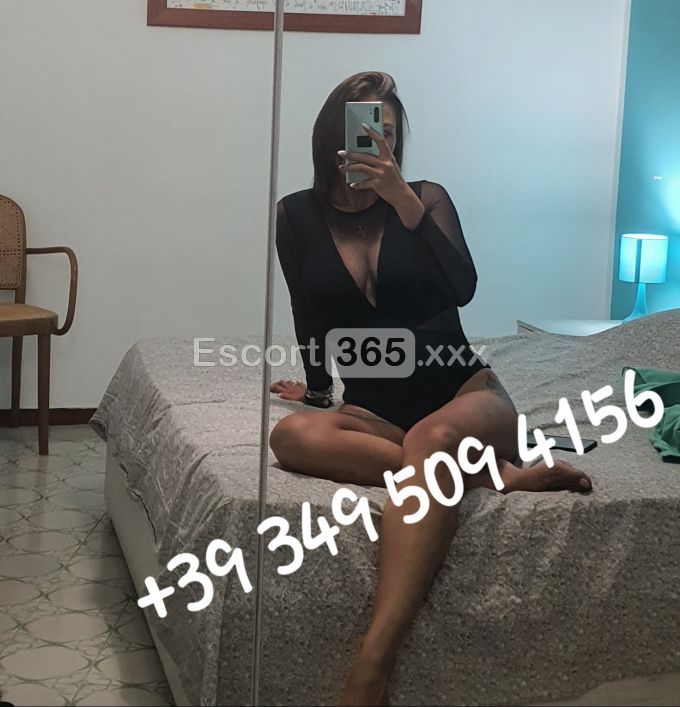 Krystal: Piacere Prezioso - Escort a Riccione - Foto 11