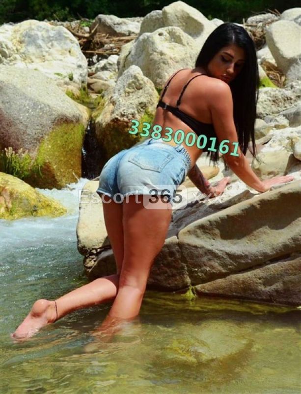Renata: Sensualità Matura - Escort a Rimini - Foto 1