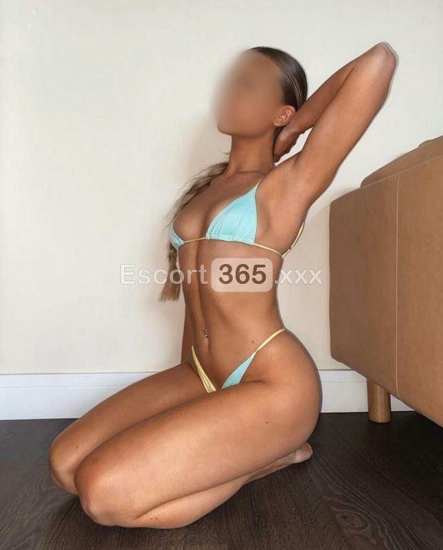 Erika Russa: Dea Bionda - Escort a Riccione - Foto 3