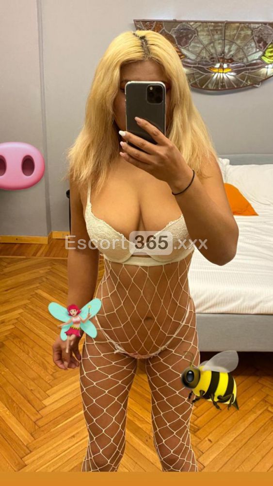 Mya: Magnetica e Tanto Porca - Escort a Milano - Foto 1