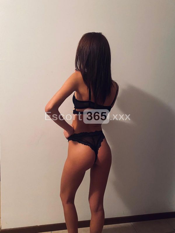 Rossa: Esplosiva e Caliente - Escort a Verona - Foto 5