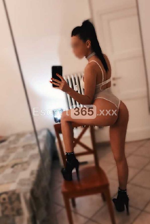 Iasmina: Piacere e relax - Escort a Roma