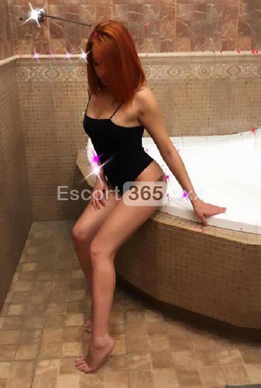 Tata: Rossa e Fascinosa - Escort a Viareggio