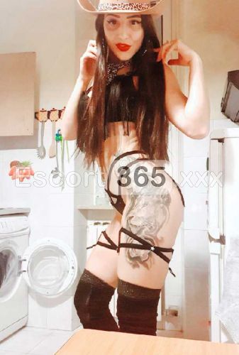 Alina: Socievole e Raffinata - Escort a Firenze - Foto 8