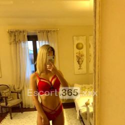 Misha: Ammaliante Escort Pistoia: annunci, incontri e recensioni reali di Vip Escort, Escort, Pornostar, Trans, Massaggi, Mistress, Coppie e Orientali.