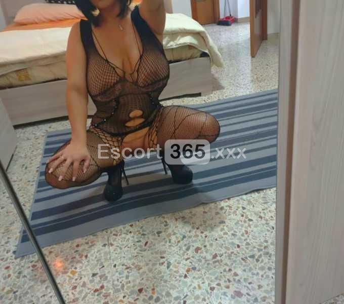 Layla: Piccante e Raffinata - Escort a Monza - Foto 6