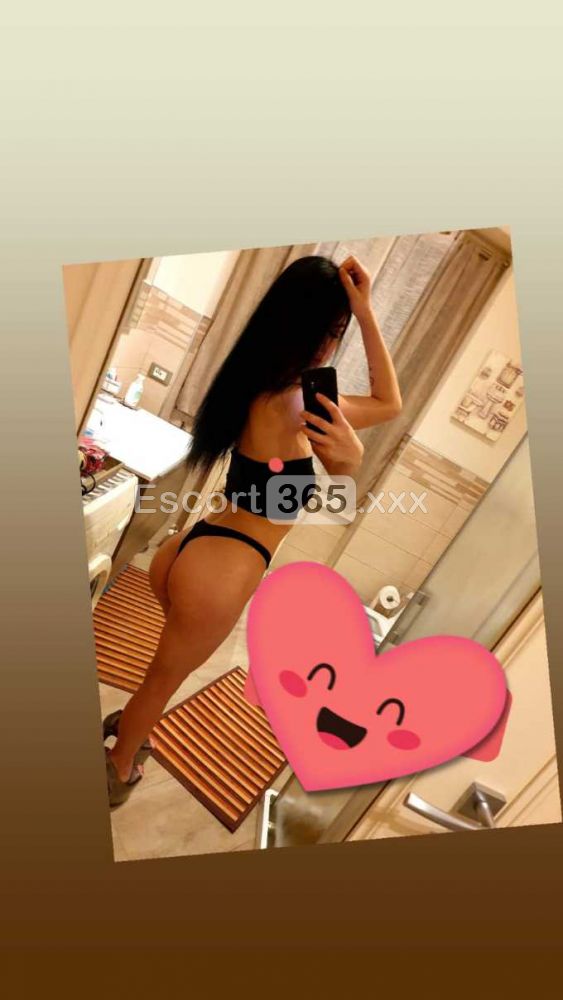 Andreea: Calda e Passionale - Escort a Monza - Foto 4