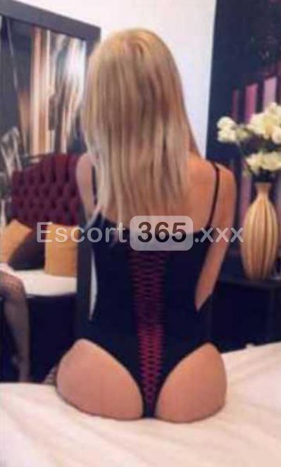 Veronica Italiana: Raffinata - Escort a Barletta - Foto 2
