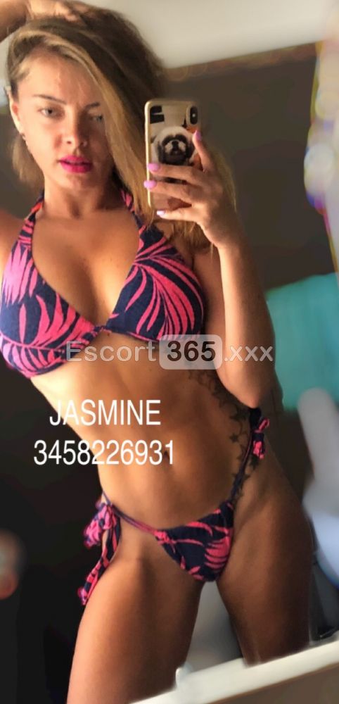 Jasmine: Unica e Veramente Irresistibile - Escort a Catania - Foto 6