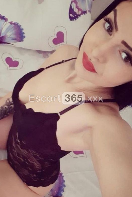 Denise: Sensuale dalla Passione Vibrante - Escort a Roma
