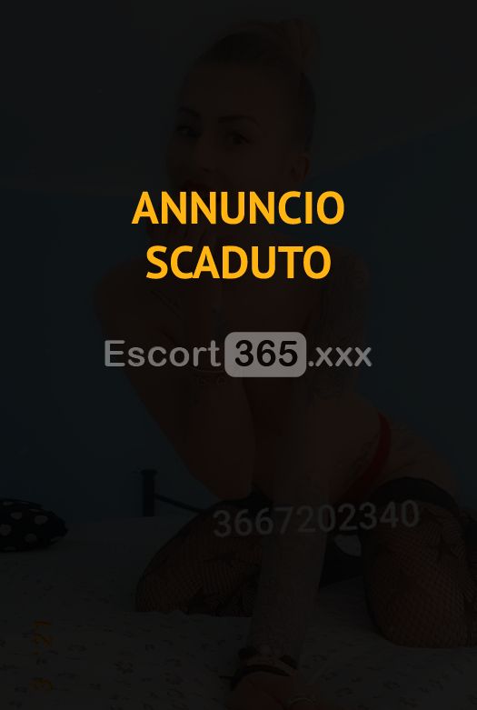 Beatrice: Giovane Bionda dal Fascino Solare - Escort a Catania