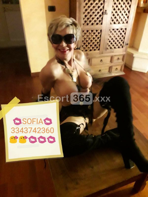 Sofia: Italiana Elegante Sempre in Tiro - Escort a Messina - Foto 10