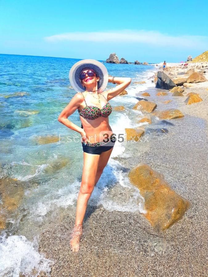 Sofia: Italiana Elegante Sempre in Tiro - Escort a Messina - Foto 4