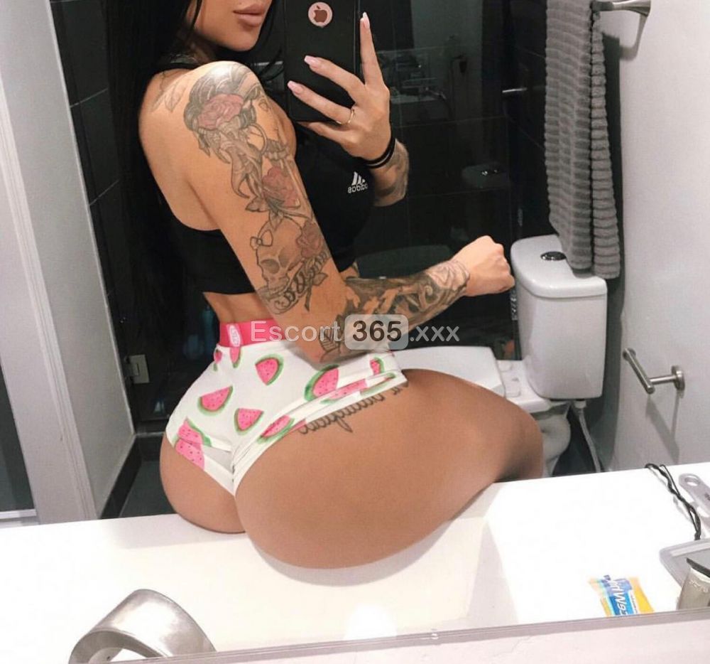 Kristal: Sensuale e Affascinante - Escort a Catania - Foto 1
