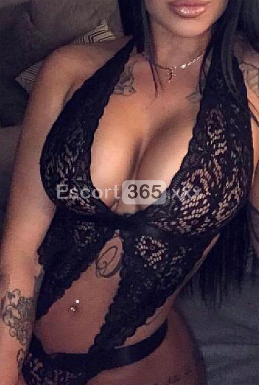 Kristal: Sensuale e Affascinante - Escort a Catania