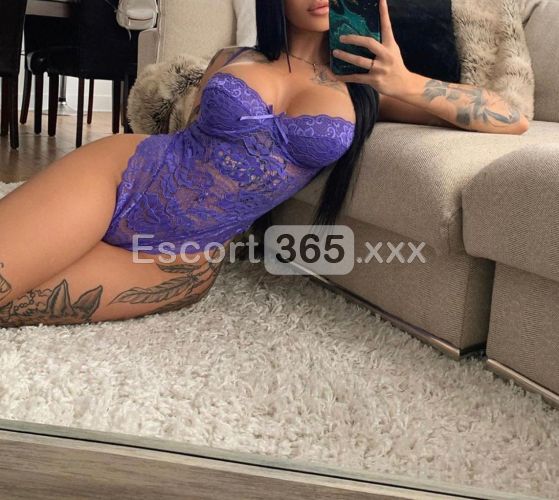 Kristal: Sensuale e Affascinante - Escort a Catania - Foto 4
