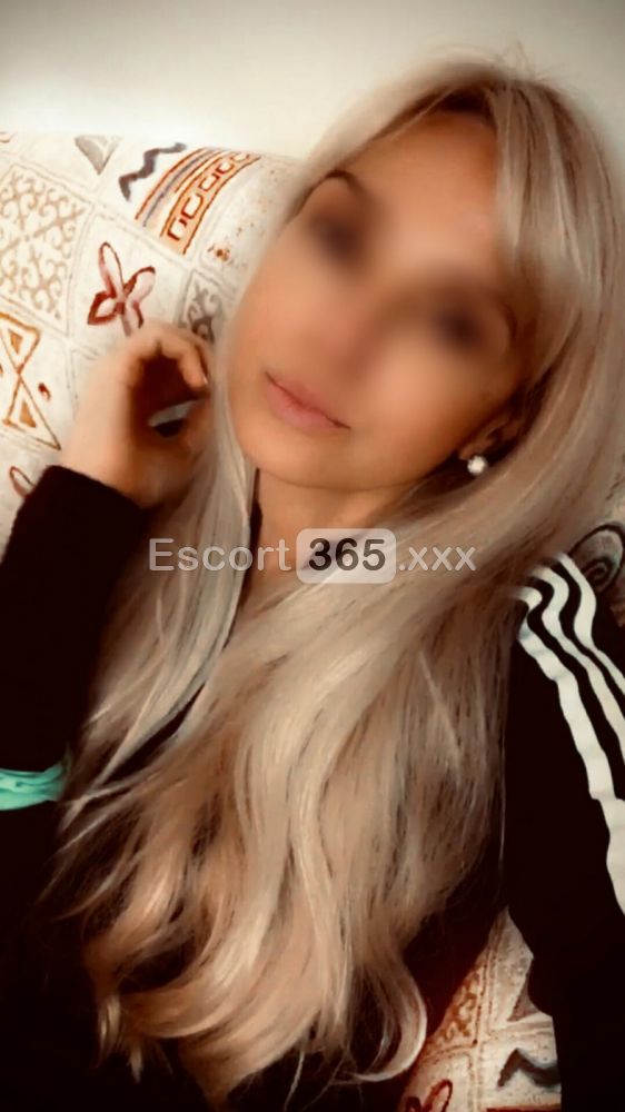 Alba: Sexy e Affascinante - Escort a Rimini - Foto 1