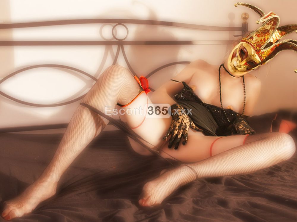 Laura Galli: Milf a tutto Squirt - Escort a Castellanza - Foto 2