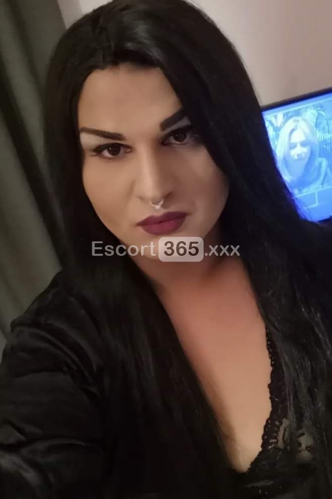 Jennifer: Trans Esagerata e Pluri Orgasmica - Trans a Pavia - Foto 1