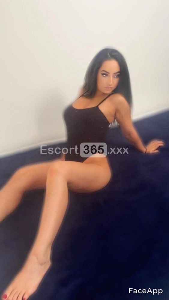 Selena: La Passione - Escort a Cattolica - Foto 4