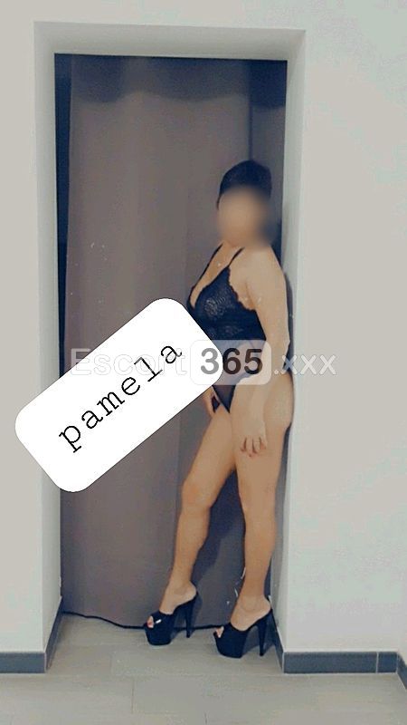 Pamela: La MILF Insaziabile del Piacere Vero - Escort a Napoli - Foto 2