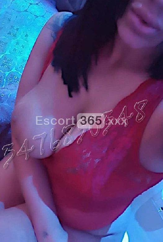 Erika: Focosa e Trasgressiva Bellezza Unica - Escort a Napoli