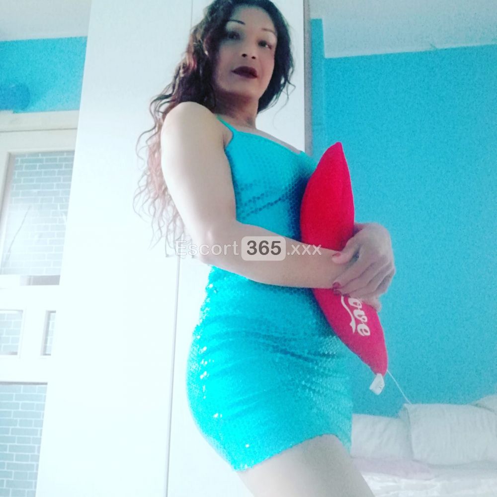 Alejandra: Statuaria Bellezza Passionaria - Trans a Perugia - Foto 9