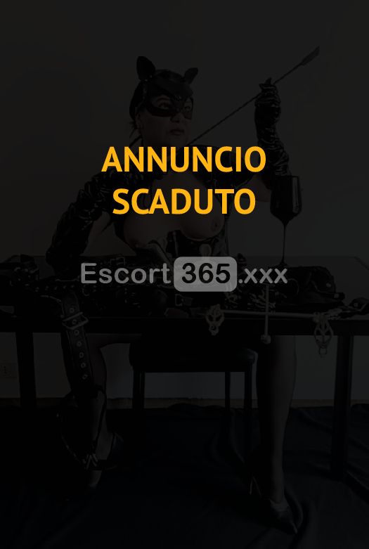Lady Domina: Padrona Autoritaria e Severa - Mistress a Novara