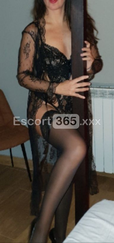 Nevia: Bellezza Mediterranea e Fascino Unico - Escort a Latina - Foto 9