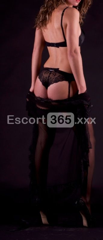 Nevia: Bellezza Mediterranea e Fascino Unico - Escort a Latina - Foto 4
