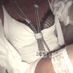 Raffaella Cartier: Piacere Unico Escort - Piacenza: Annunci Personali, Incontri Erotici, Donna cerca Uomo