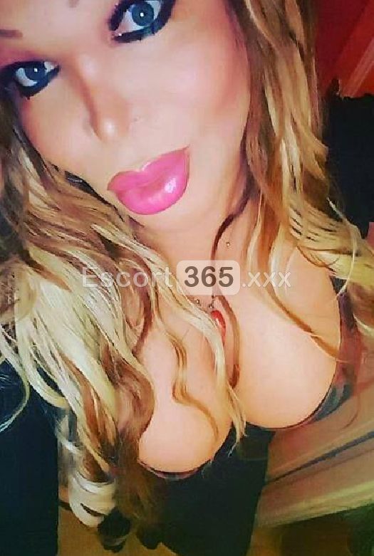 Pamela Trans: La dea trasgressiva e focosa - Trans a Roma