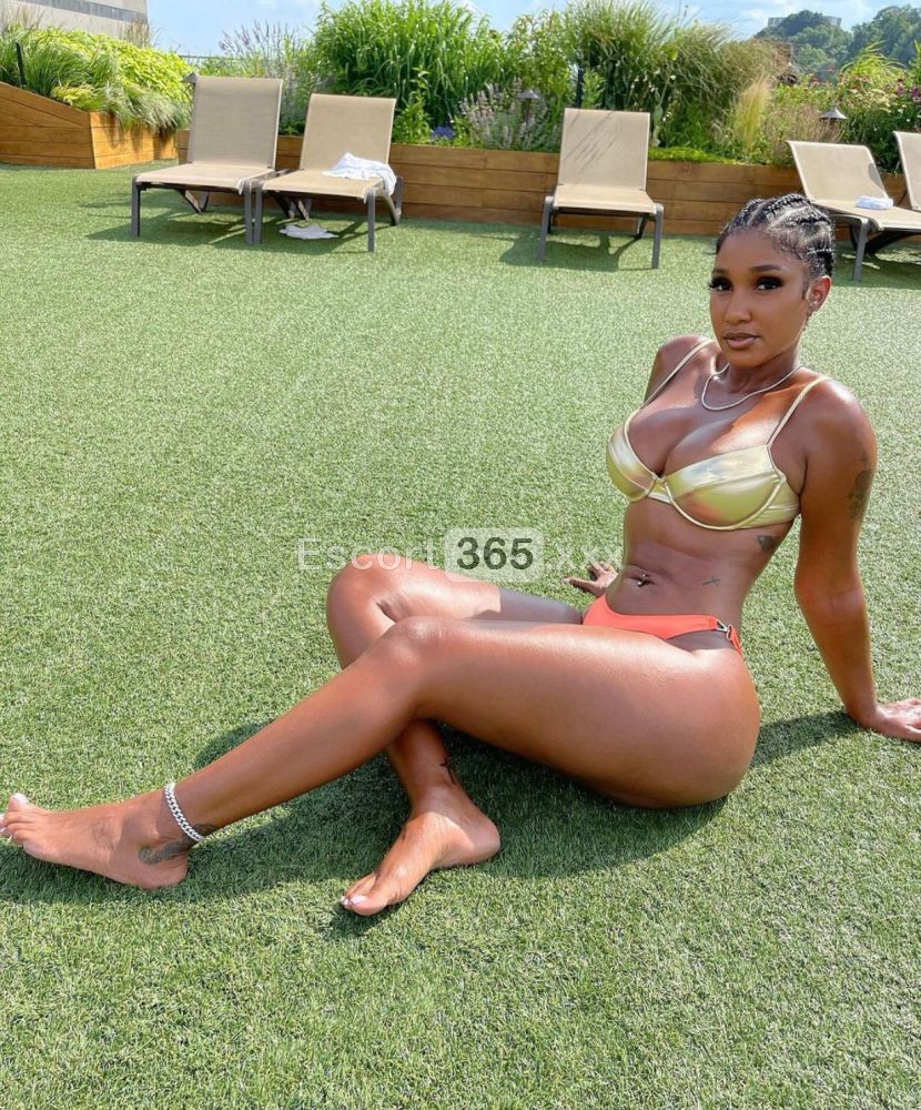 Olivia: Vogliosa ed Eccitante - Escort a Torino - Foto 12