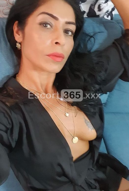 Consuelo: Sexy e Affascinante - Escort a Rimini