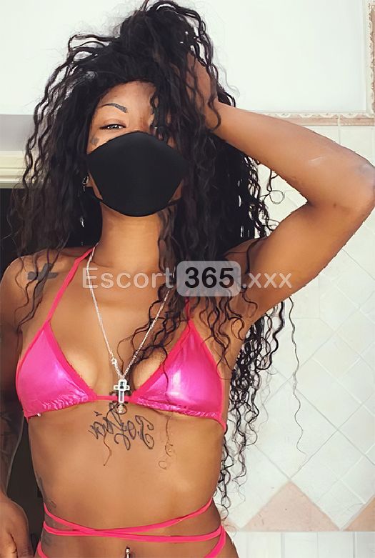 Celine Pantera: Selvaggia e Focosa - Escort a Torino