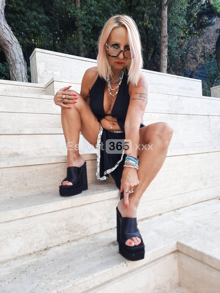 Lady Kimera: Dominazione e BDSM - Mistress a Castronno - Foto 22