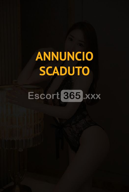 Cinese Sexy: Gola Profonda e Tacchi a Spillo - Orientali a Cantù