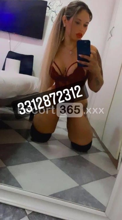 Melissa: Tentazione Spagnola e Lusso Puro - Escort a Napoli - Foto 10