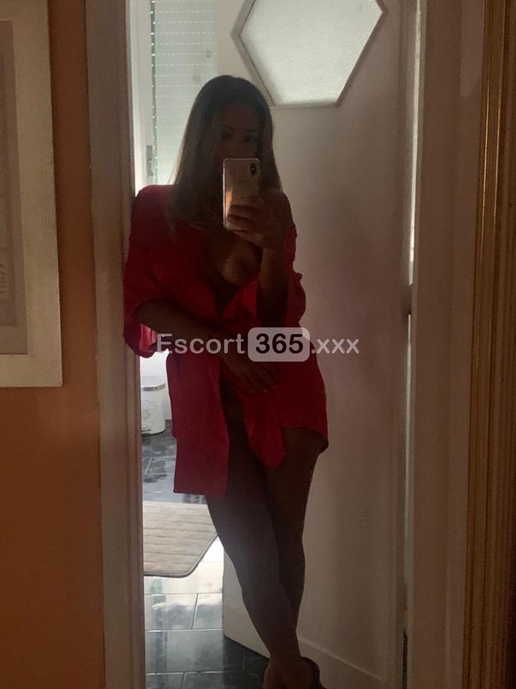 Greta: Fascino Naturale per Momenti di Classe - Escort a Roma - Foto 4