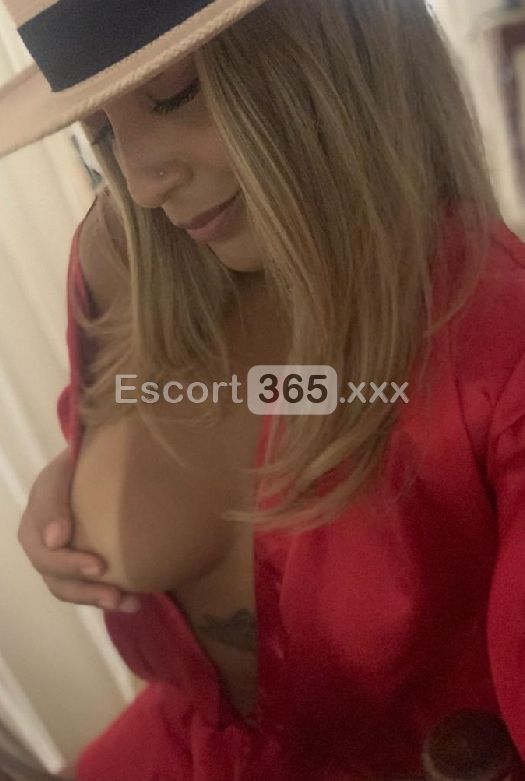 Greta: Fascino Naturale per Momenti di Classe - Escort a Roma