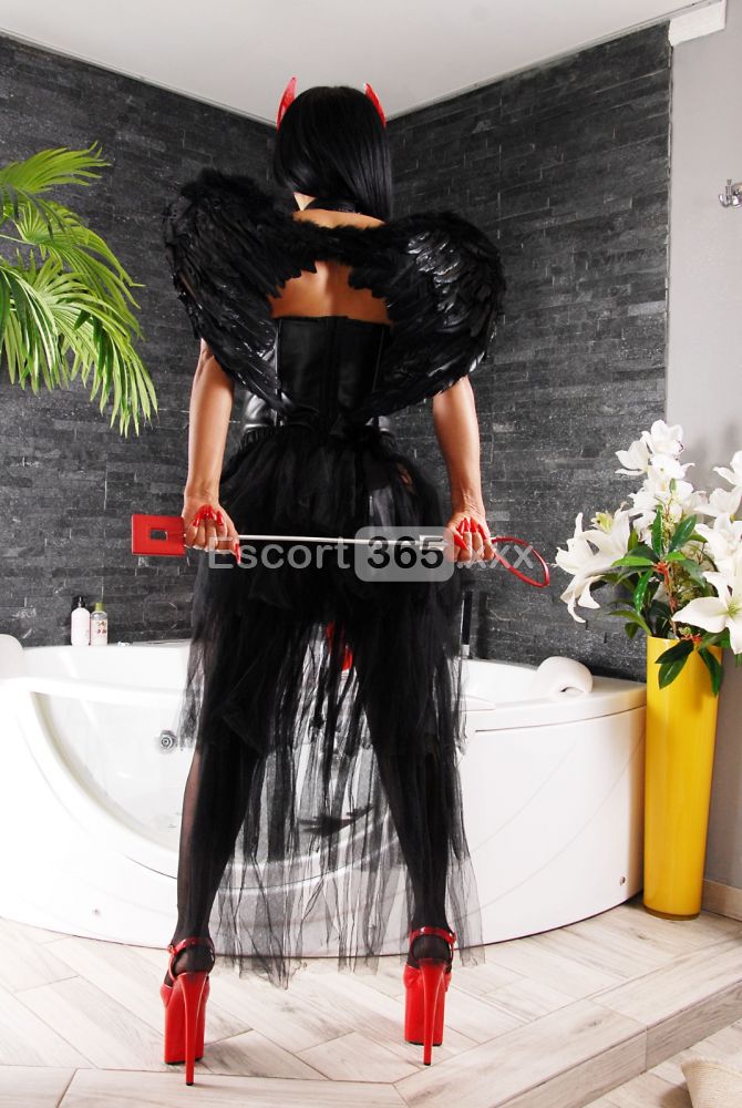 Lady Moira - Vip Escort a Roma - Foto 35