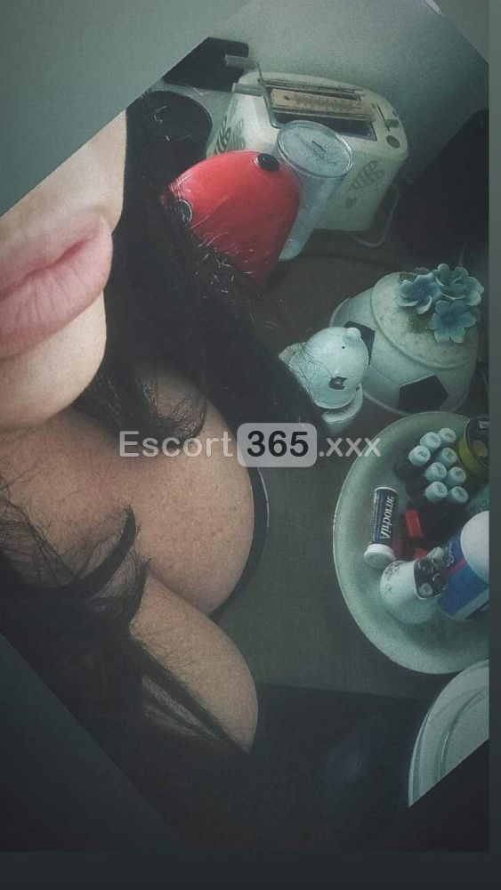 Mavì: Incontra una Vera Bisex Curvy - Escort a Brescia - Foto 13