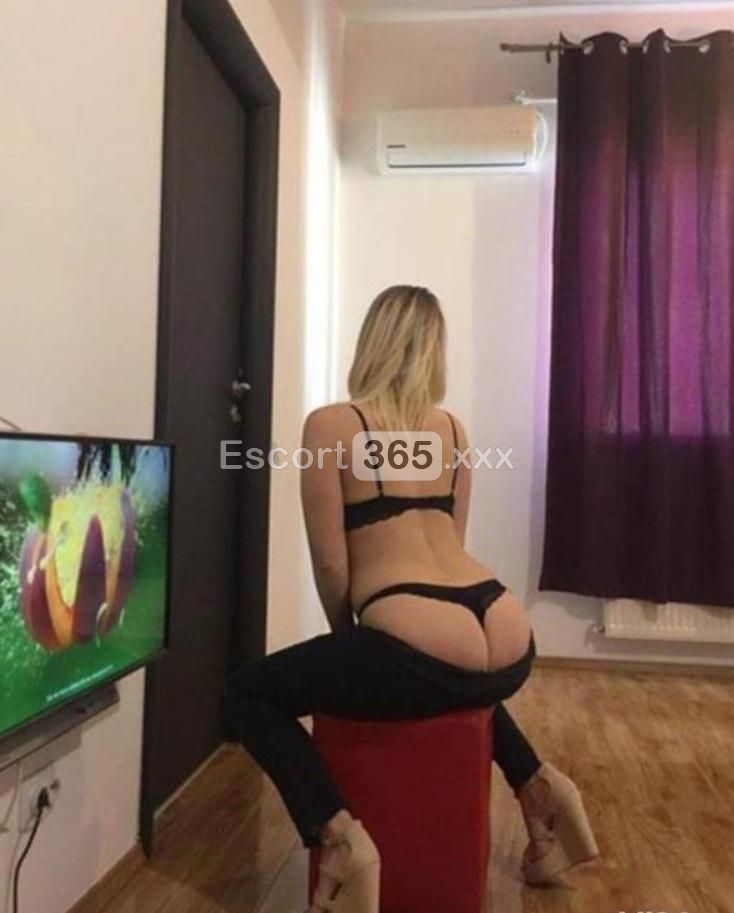 Mara: Seduzione Pura - Escort a Milano - Foto 3