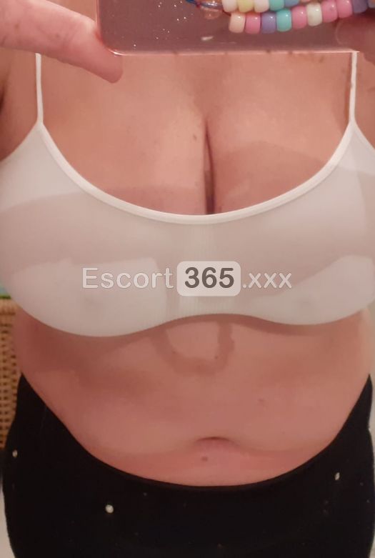 SoleLuce65: Vivi un' Esperienza Passionale - Escort a Pesaro