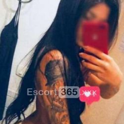 Giada: Cedi al Fascino del mio Comando Escort Roma: annunci, incontri e recensioni reali di Vip Escort, Escort, Pornostar, Trans, Massaggi, Mistress, Coppie e Orientali.