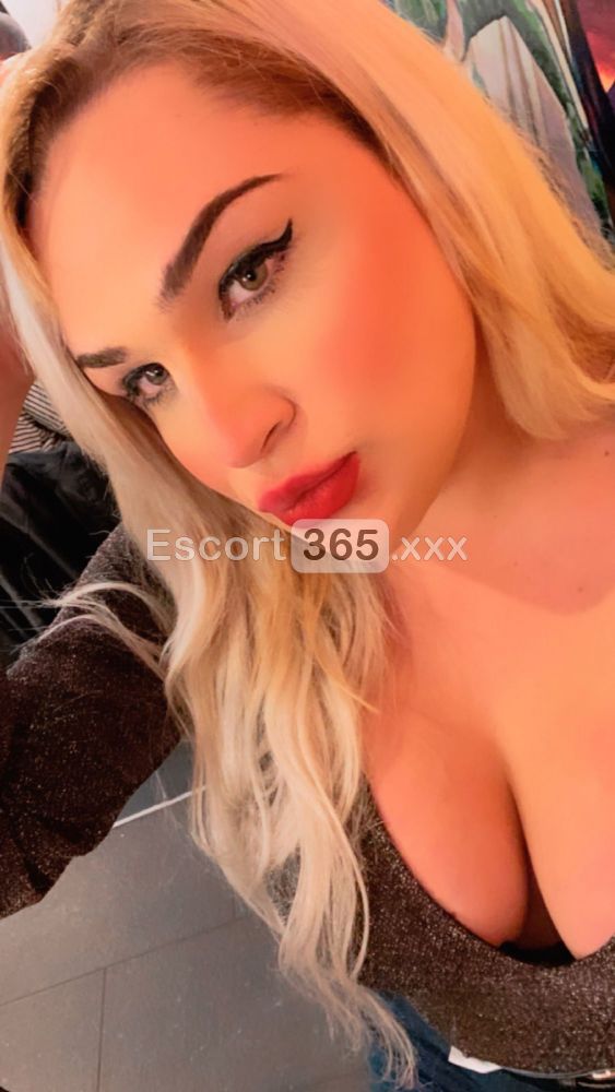Sara: Vivi un Momento senza Limiti con Me - Trans a Roma - Foto 4